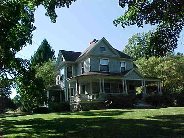 Building photograph for 200 TACONIC ROAD